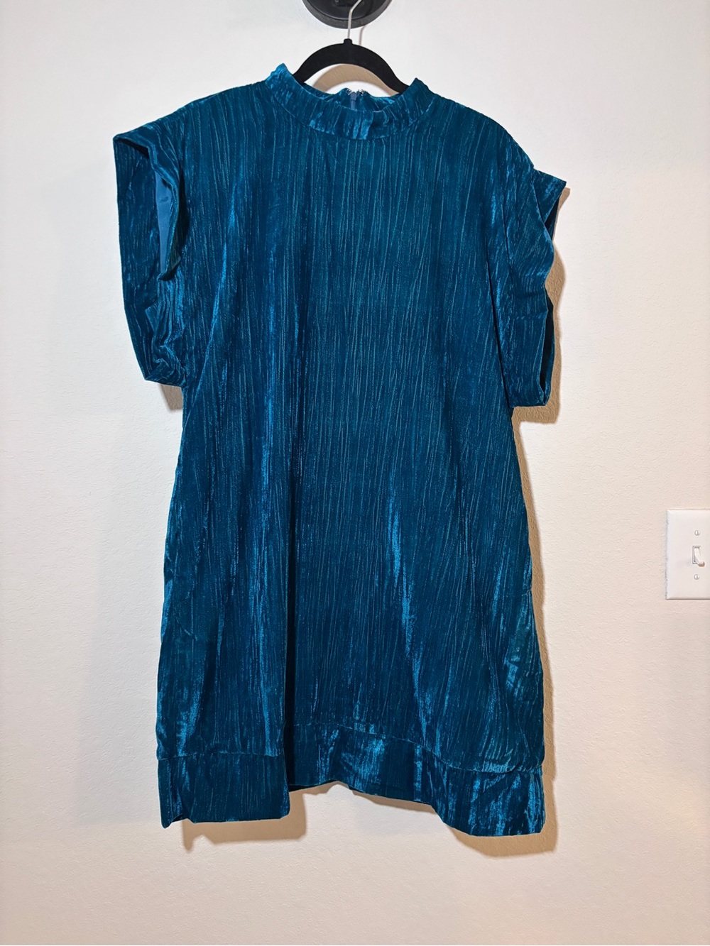 Teal Velvet Short Sleeve Dress - Picture 1 of 3